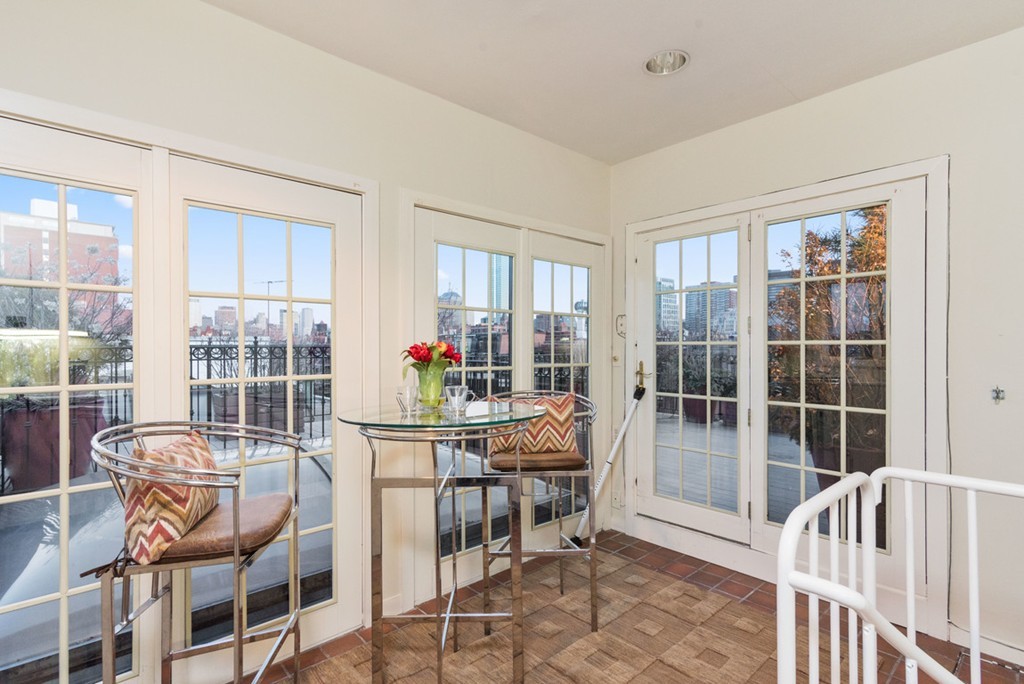 398 Beacon Street, Unit 4 Boston, MA 02116 - Photo 22 of 29