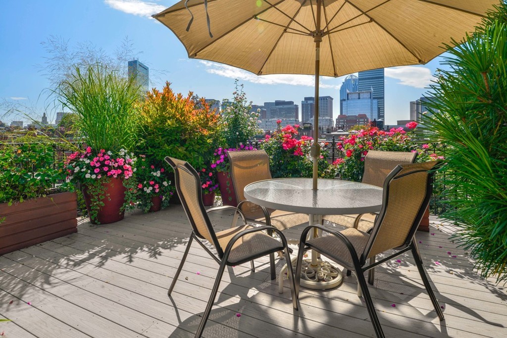 398 Beacon Street, Unit 4 Boston, MA 02116 - Photo 25 of 29