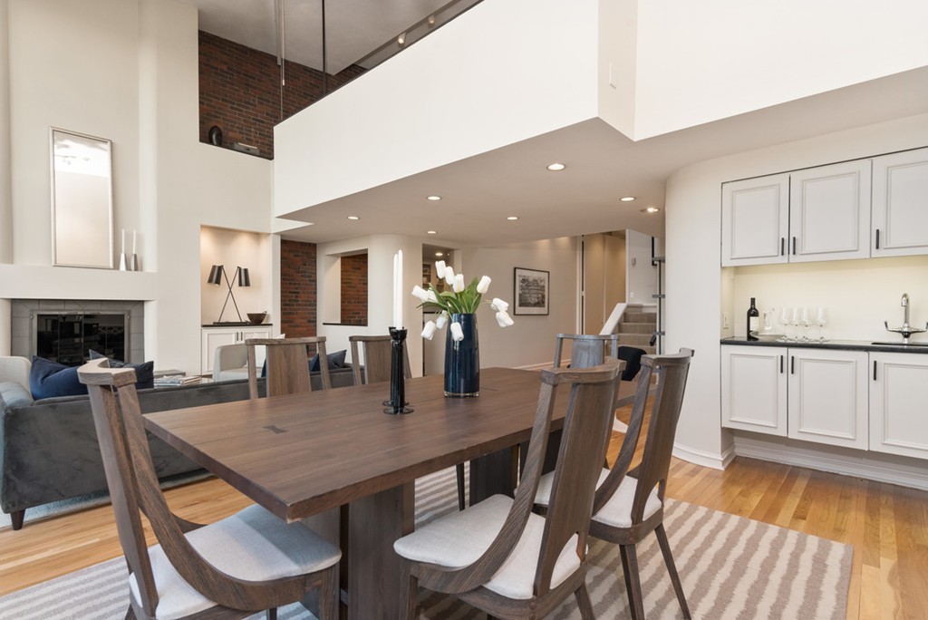 398 Beacon Street, Unit 4 Boston, MA 02116 - Photo 8 of 29