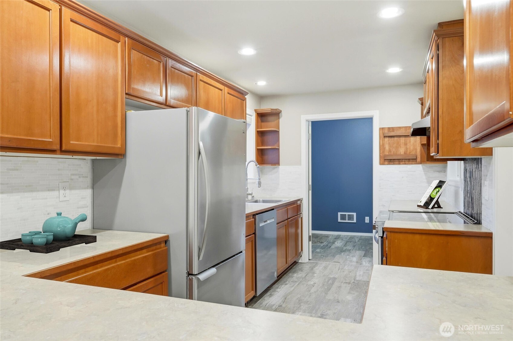 7809 218th Street Southwest, Unit 12 Edmonds, WA 98026 - Photo 15 of 34