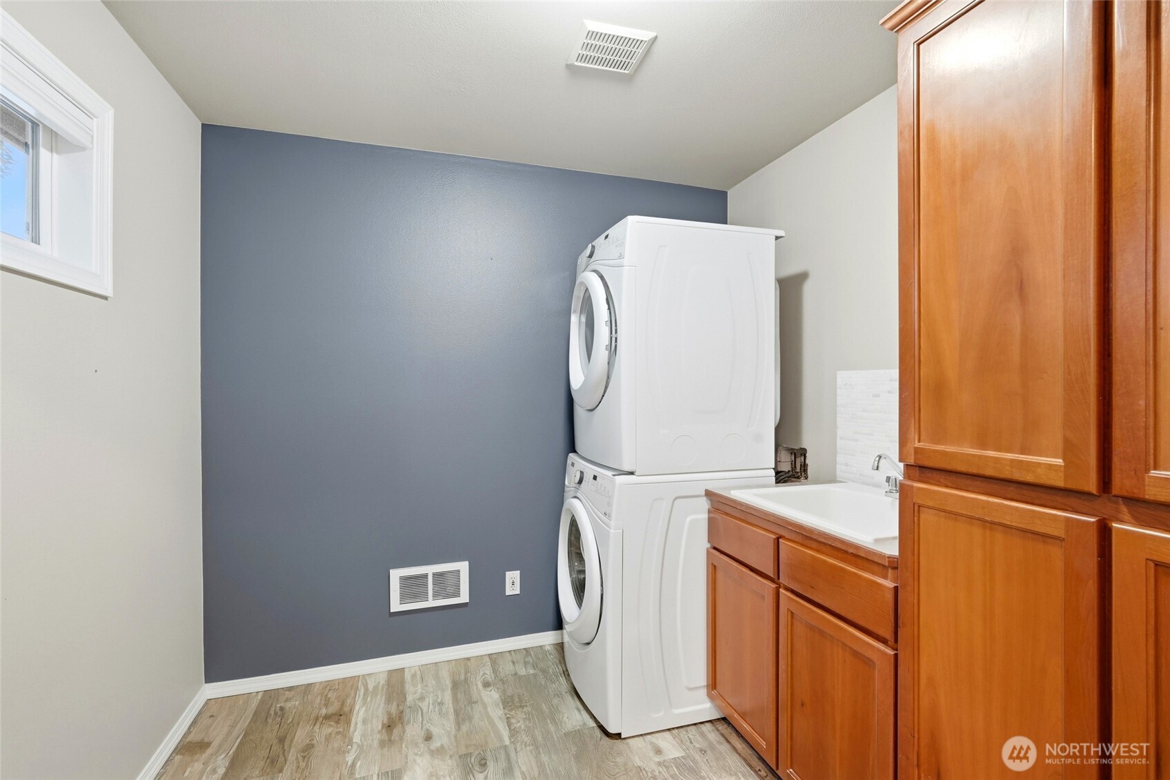 7809 218th Street Southwest, Unit 12 Edmonds, WA 98026 - Photo 16 of 34 a utility room with dryer and washer