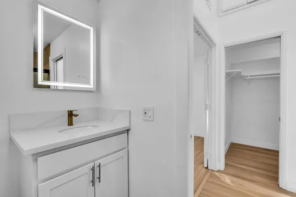 $719,000 | 4530 Beverly Glen Drive, Oceanside, CA 92056