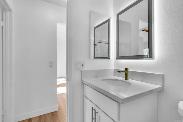 $725,000 | 4530 Beverly Glen Drive, Oceanside, CA 92056