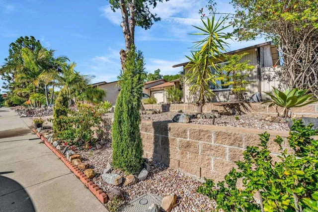 $725,000 | 4530 Beverly Glen Drive, Oceanside, CA 92056