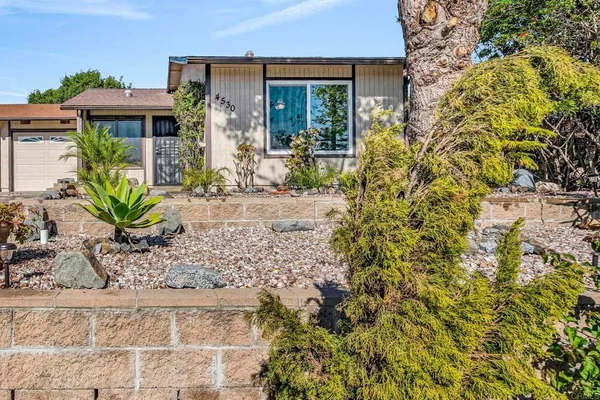 $719,000 | 4530 Beverly Glen Drive, Oceanside, CA 92056