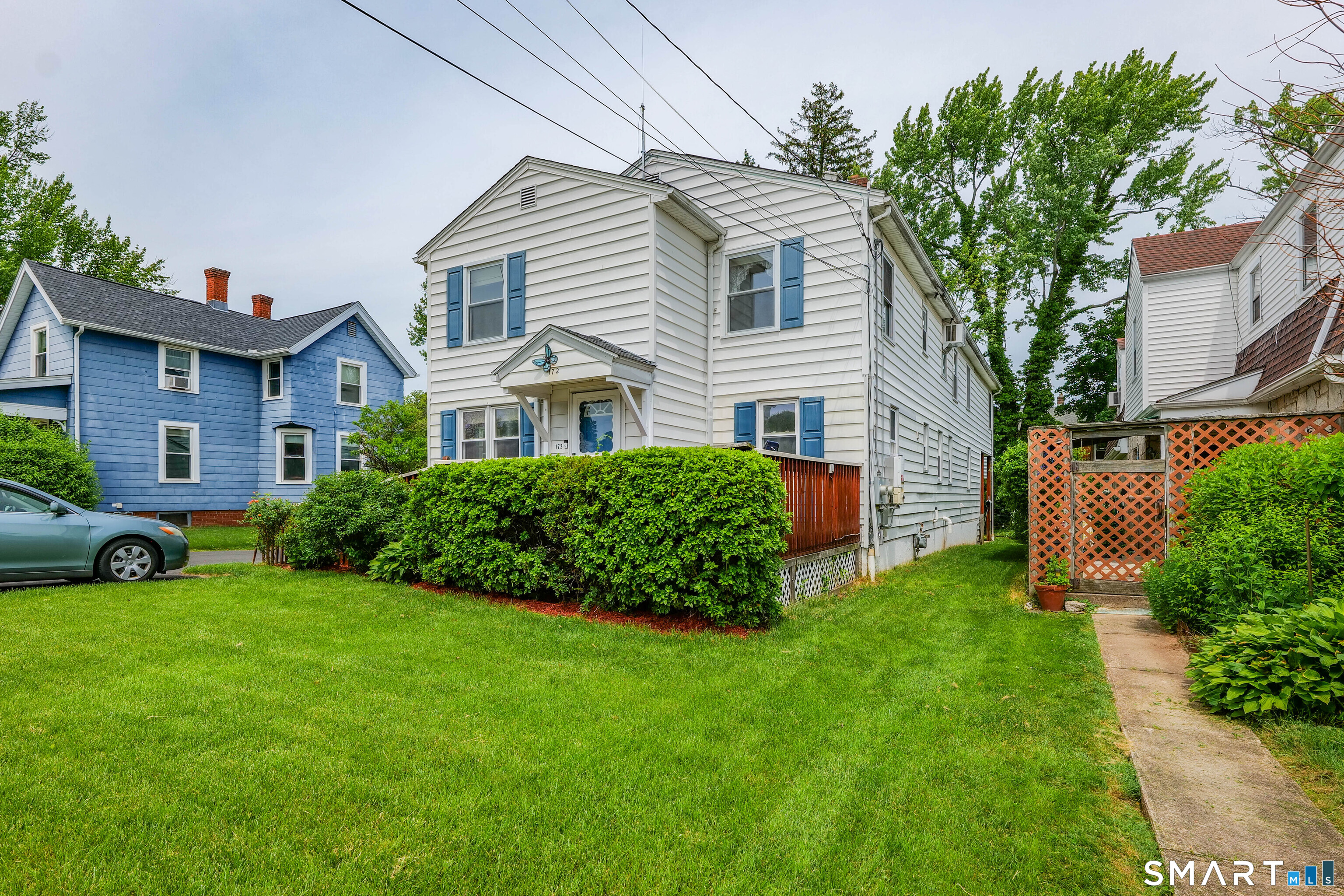 172 Nott Street Wethersfield, CT 06109 - Photo 2 of 35