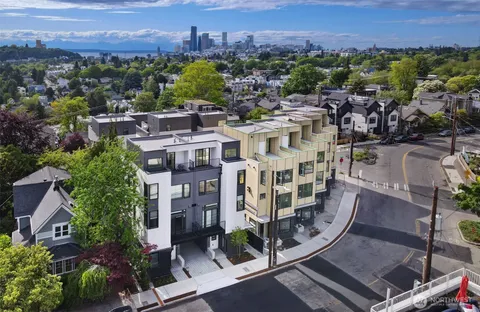 $1,039,900 | 1313 31st Avenue South, Seattle, WA 98144
