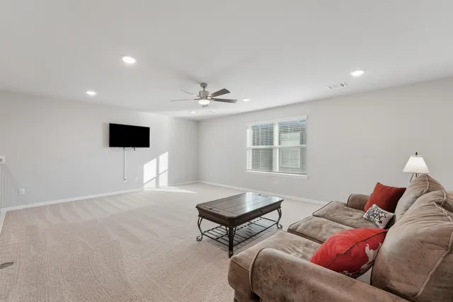 $3,350 | 8335 Calico Pennant Way, Fulshear, TX 77441