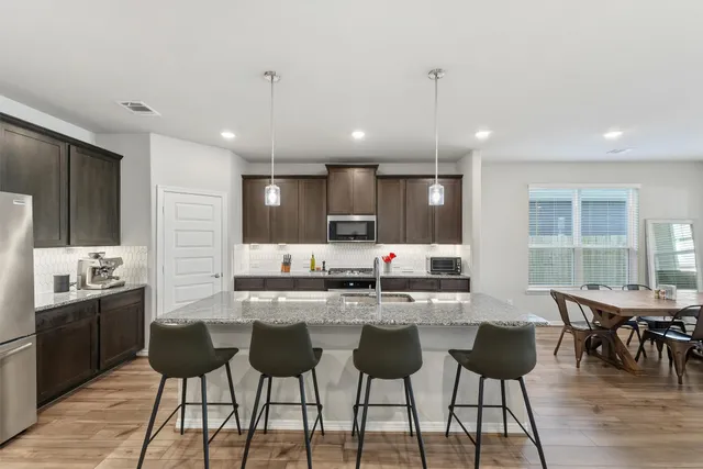 $3,350 | 8335 Calico Pennant Way, Fulshear, TX 77441