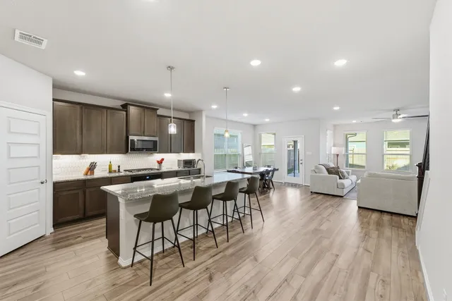 $3,350 | 8335 Calico Pennant Way, Fulshear, TX 77441