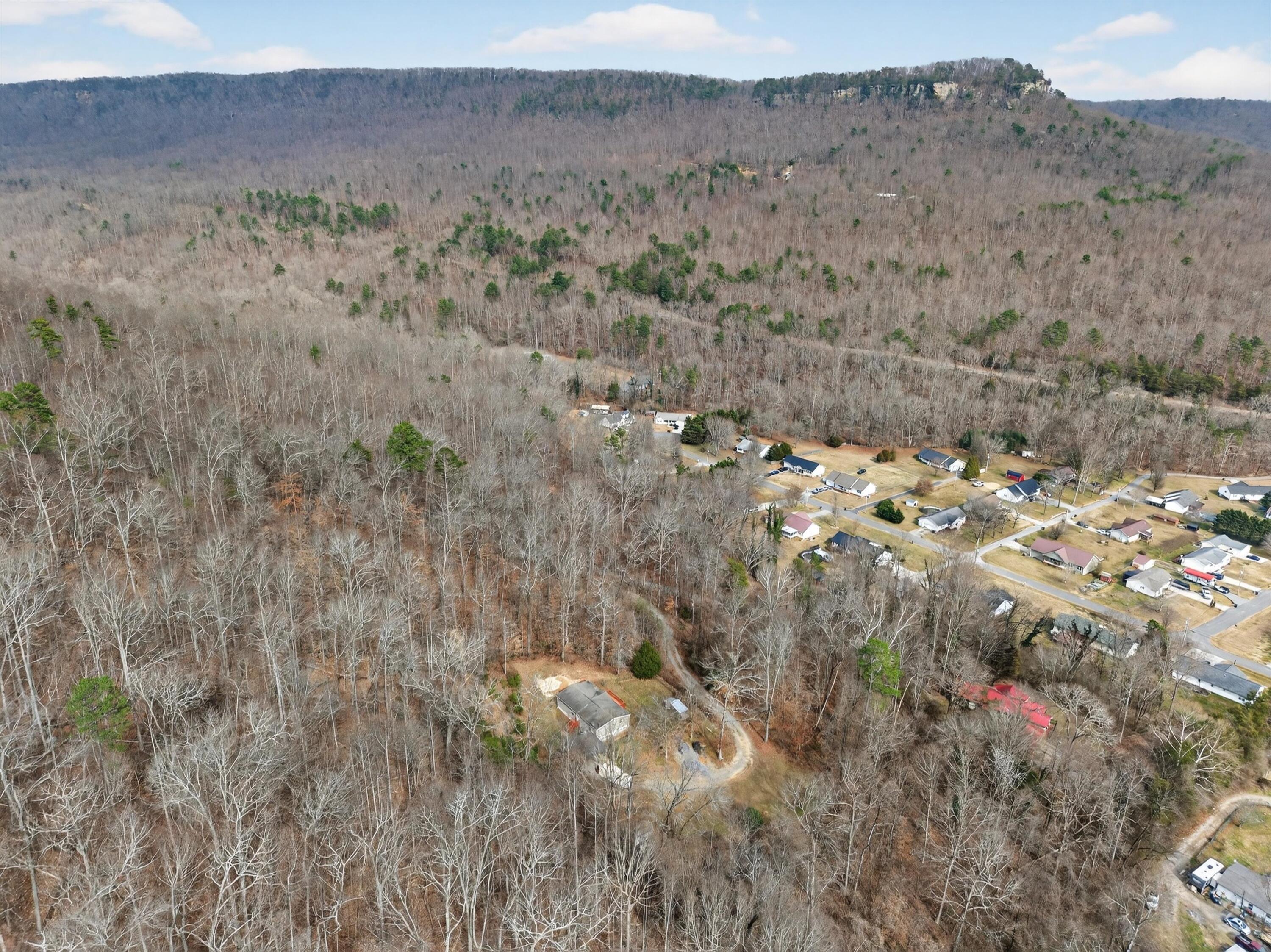 1070 North Pryor Cove Road Jasper, TN 37347 - Photo 34 of 35 .