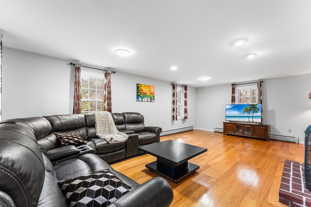 7 Providence Road Westford, MA 01886 - Photo 4 of 36