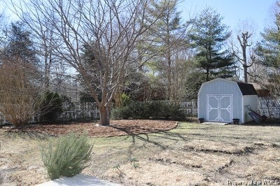 121 Holly Road Williamsburg, VA 23185 - Photo 42 of 44 Gallery Image 42
