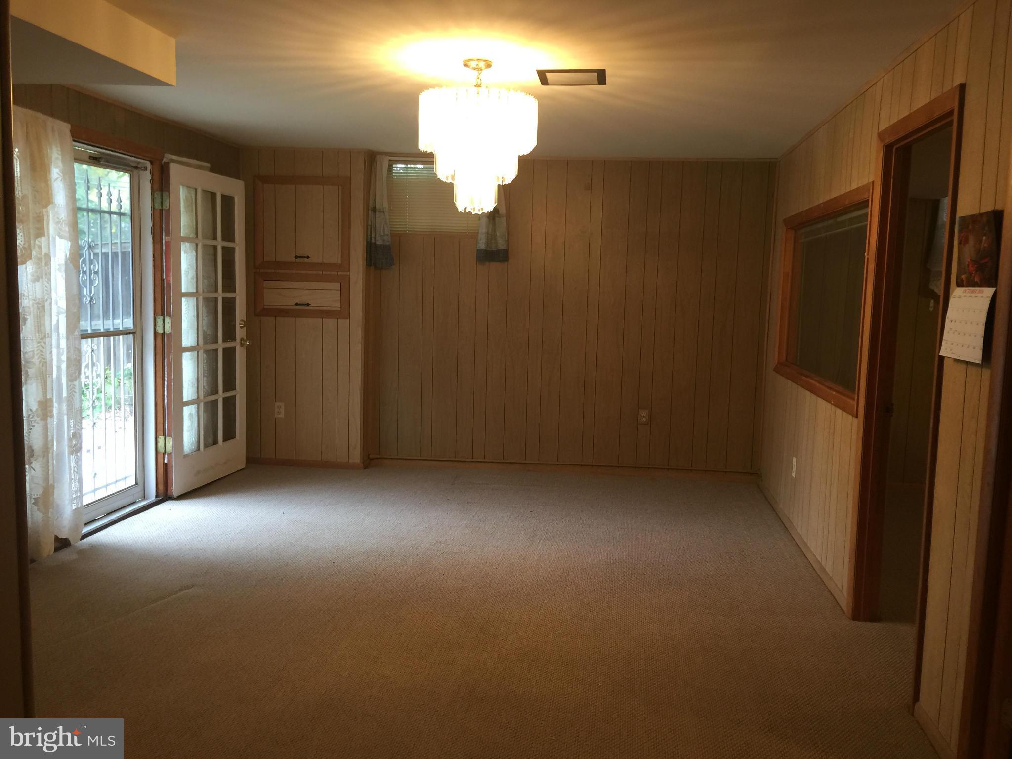 3805 Decatur Avenue Kensington, MD 20895 - Photo 13 of 21 Family Room