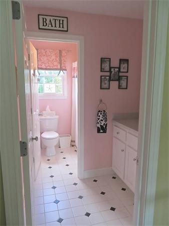 32 Glen Road Hopkinton, MA 01748 - Photo 13 of 20