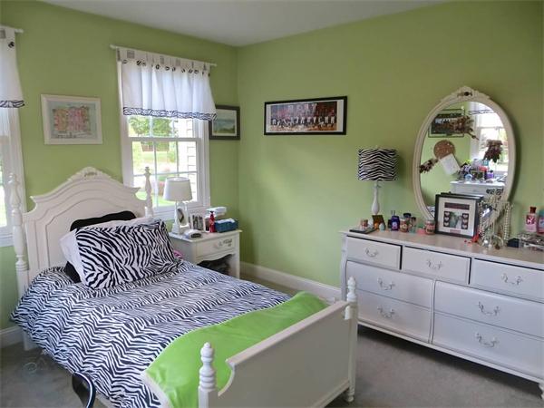 32 Glen Road Hopkinton, MA 01748 - Photo 16 of 20