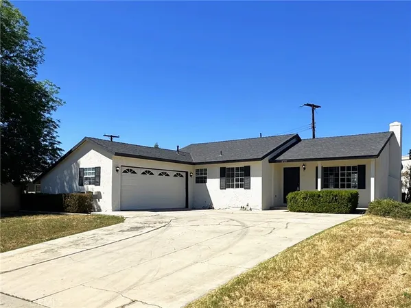 $449,950 | 8705 Pembroke Avenue, Riverside, CA 92503