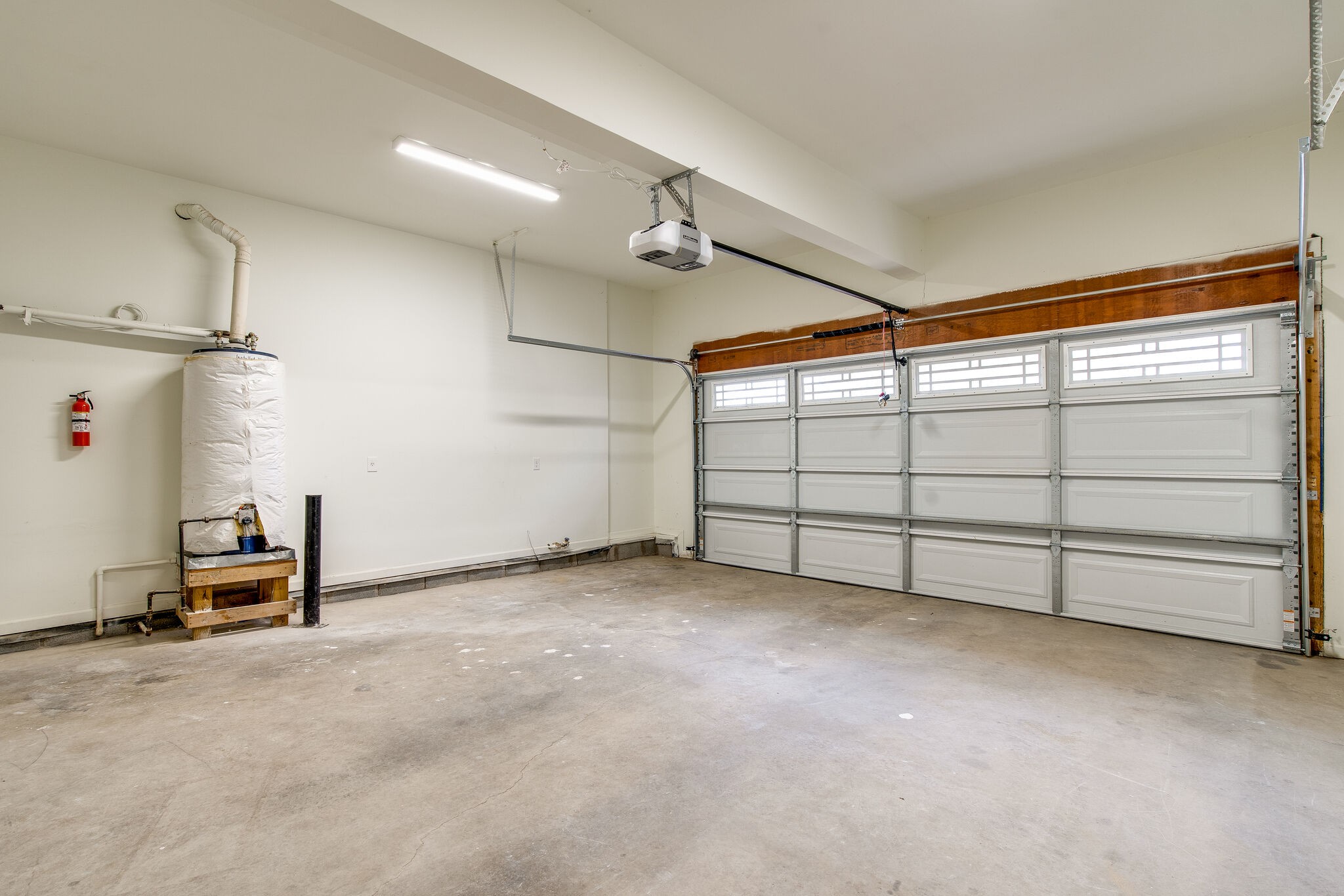 134 Stanwick Drive Franklin, TN 37067 - Photo 35 of 46 an empty room with windows