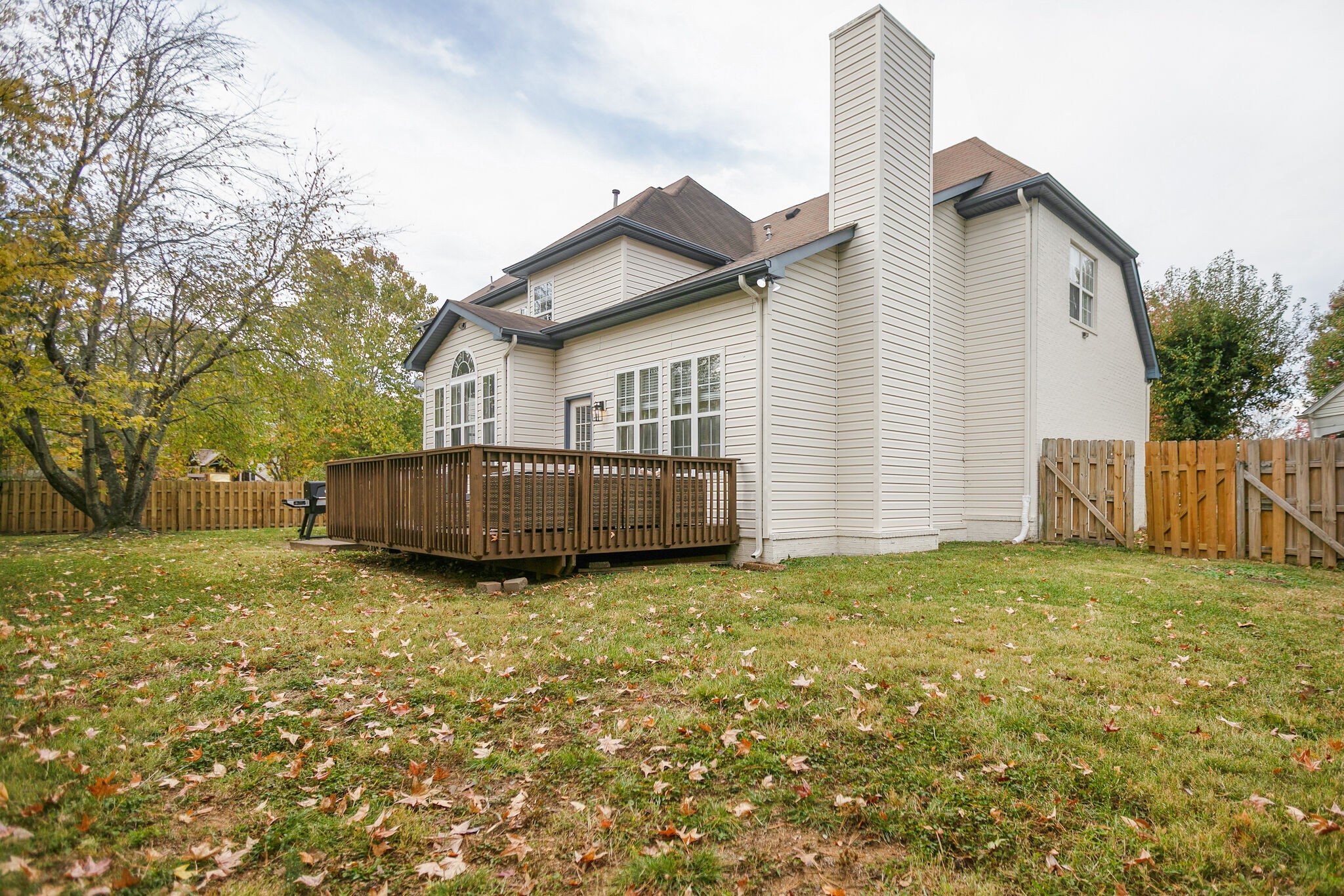 134 Stanwick Drive Franklin, TN 37067 - Photo 45 of 46 a view of a house with a yard and garage