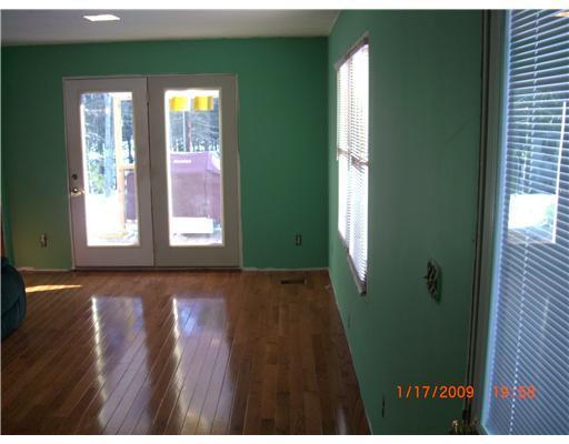 9 Blanchard Road Mount Desert, ME 04660 - Photo 10 of 22 Living Room.