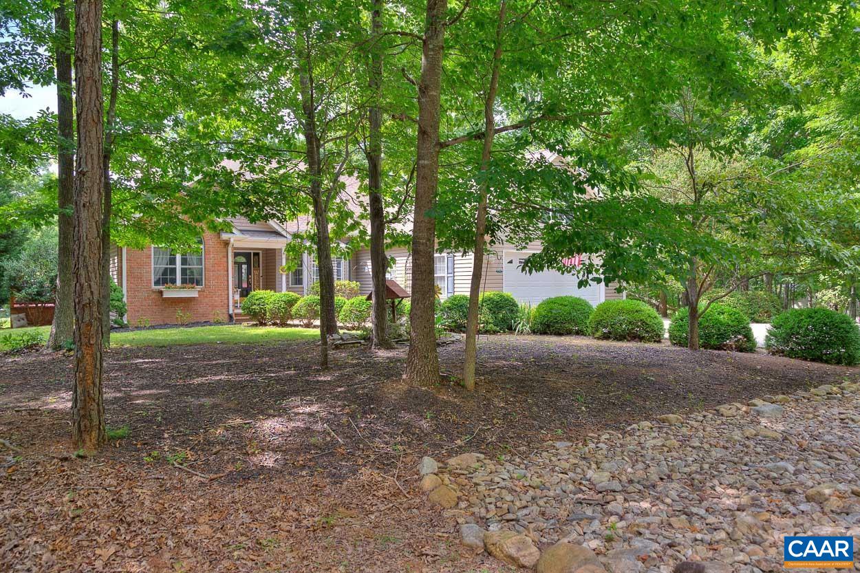 4 Out Of Bounds Road Palmyra, VA 22963 - Photo 3 of 43 Gallery Image 3
