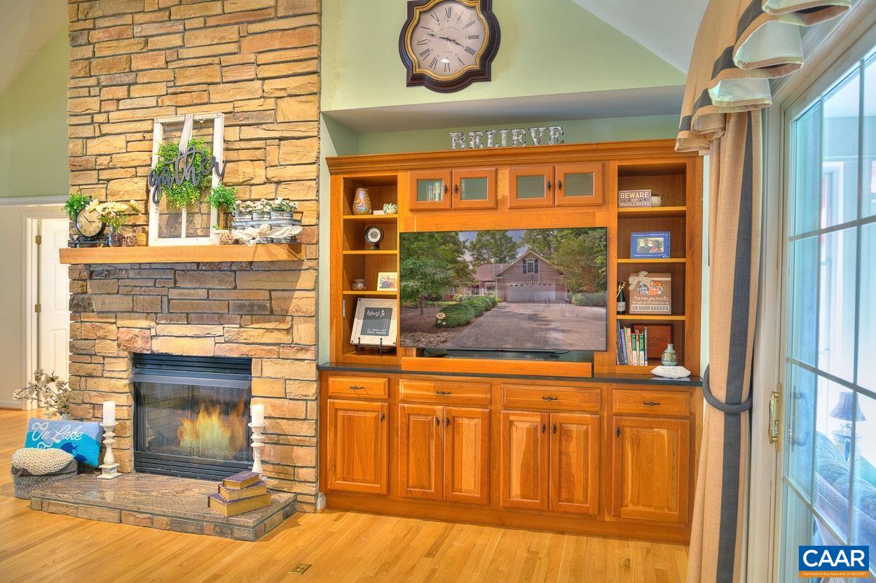 4 Out Of Bounds Road Palmyra, VA 22963 - Photo 8 of 43 Gallery Image 8