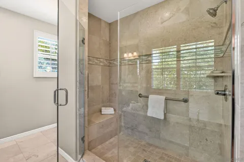 $3,800,000 | 817 Dolphin Circle, Encinitas, CA 92024