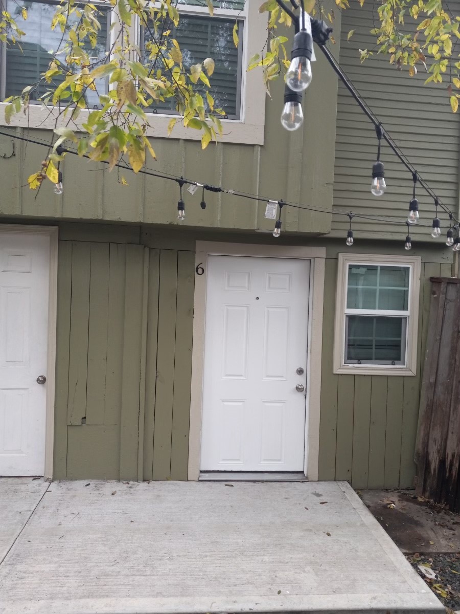 4309 Jack Street, Unit 3 Houston, TX 77006 - Photo 6 of 6 a view of entryway with a wooden door