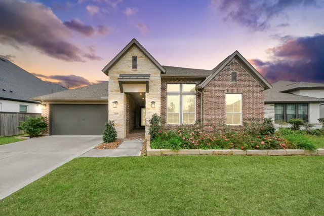 $4,300 | 24815 Pavonia Lake Lane, Tomball, TX 77375