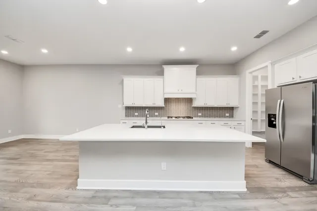 $4,300 | 24815 Pavonia Lake Lane, Tomball, TX 77375