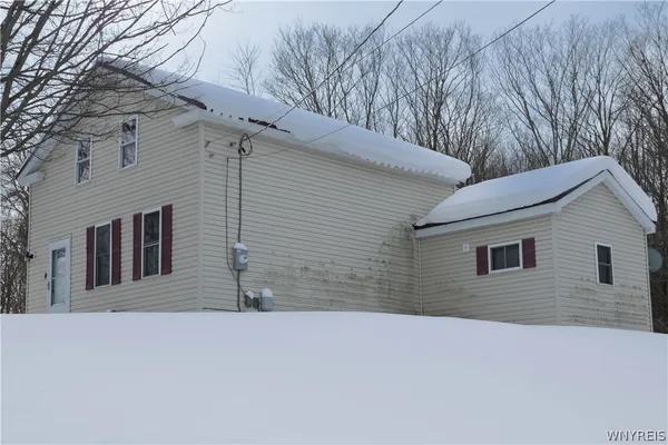 $94,900 | 11421 Hanover Road, Hanover, NY 14062