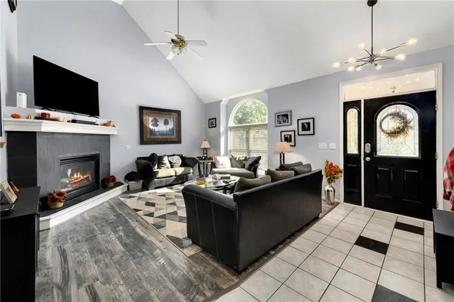 $395,000 | 2224 Martha Lane, Greenwood, MO 64034