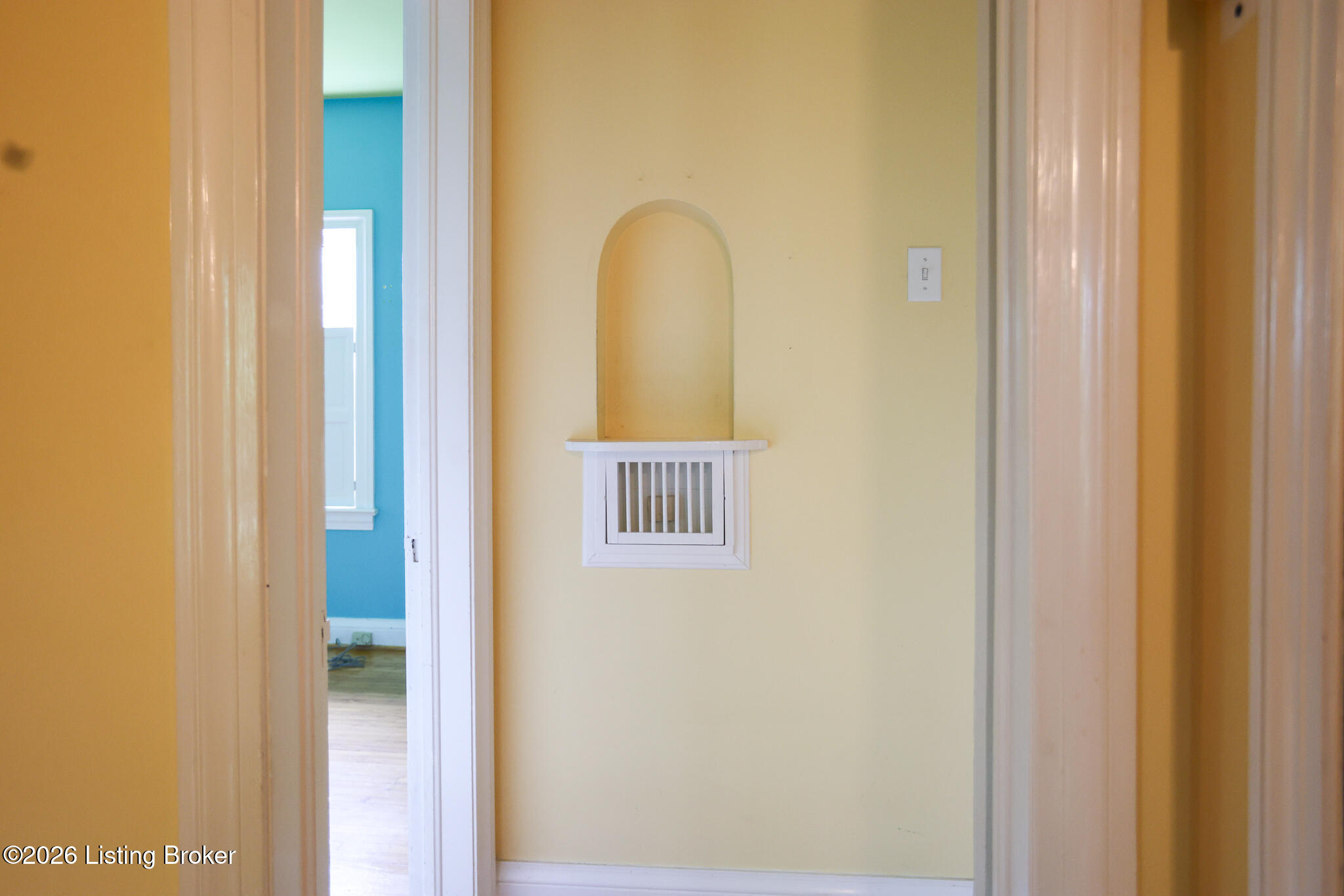 513 Emery Road Louisville, KY 40206 - Photo 27 of 50 Vintage telephone nook
