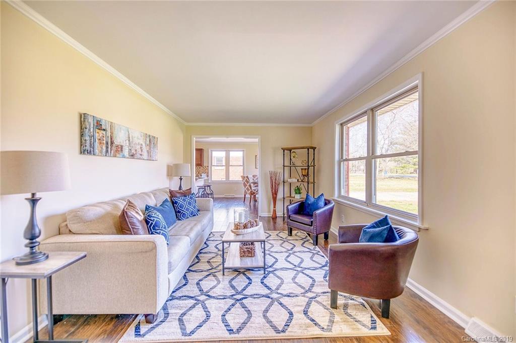 10201 Windrift Road Charlotte, NC 28215 - Photo 11 of 36 Gallery Image 11