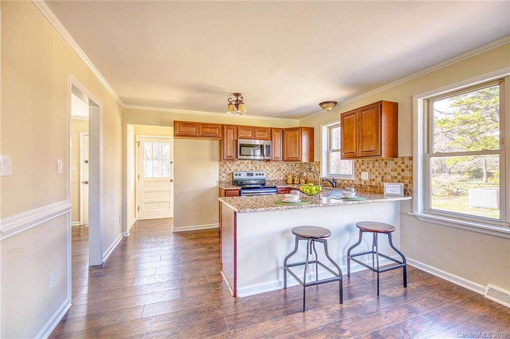10201 Windrift Road Charlotte, NC 28215 - Photo 15 of 36 Gallery Image 15