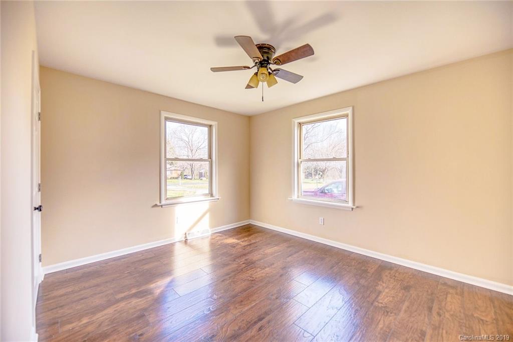 10201 Windrift Road Charlotte, NC 28215 - Photo 31 of 36 Gallery Image 31