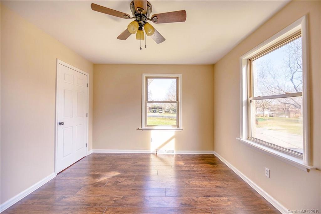 10201 Windrift Road Charlotte, NC 28215 - Photo 32 of 36 Gallery Image 32