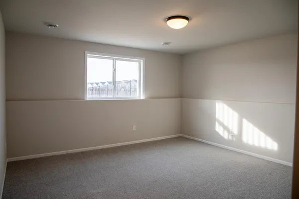 $439,999 | 213 Lionheart Drive, Horace, ND 58047