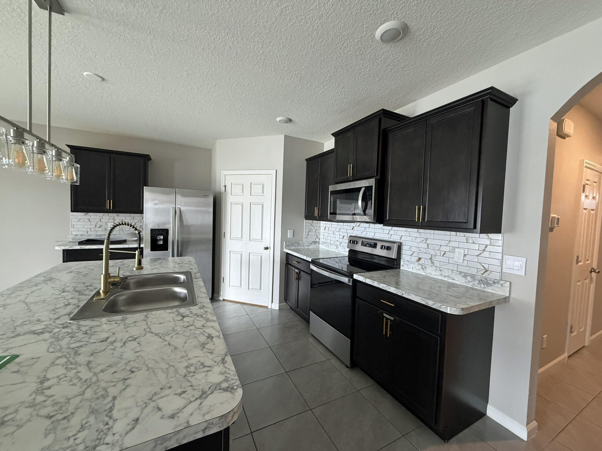 5306 Entertainment Way Fort Pierce, FL 34947 - Photo 6 of 19 IMG_0722