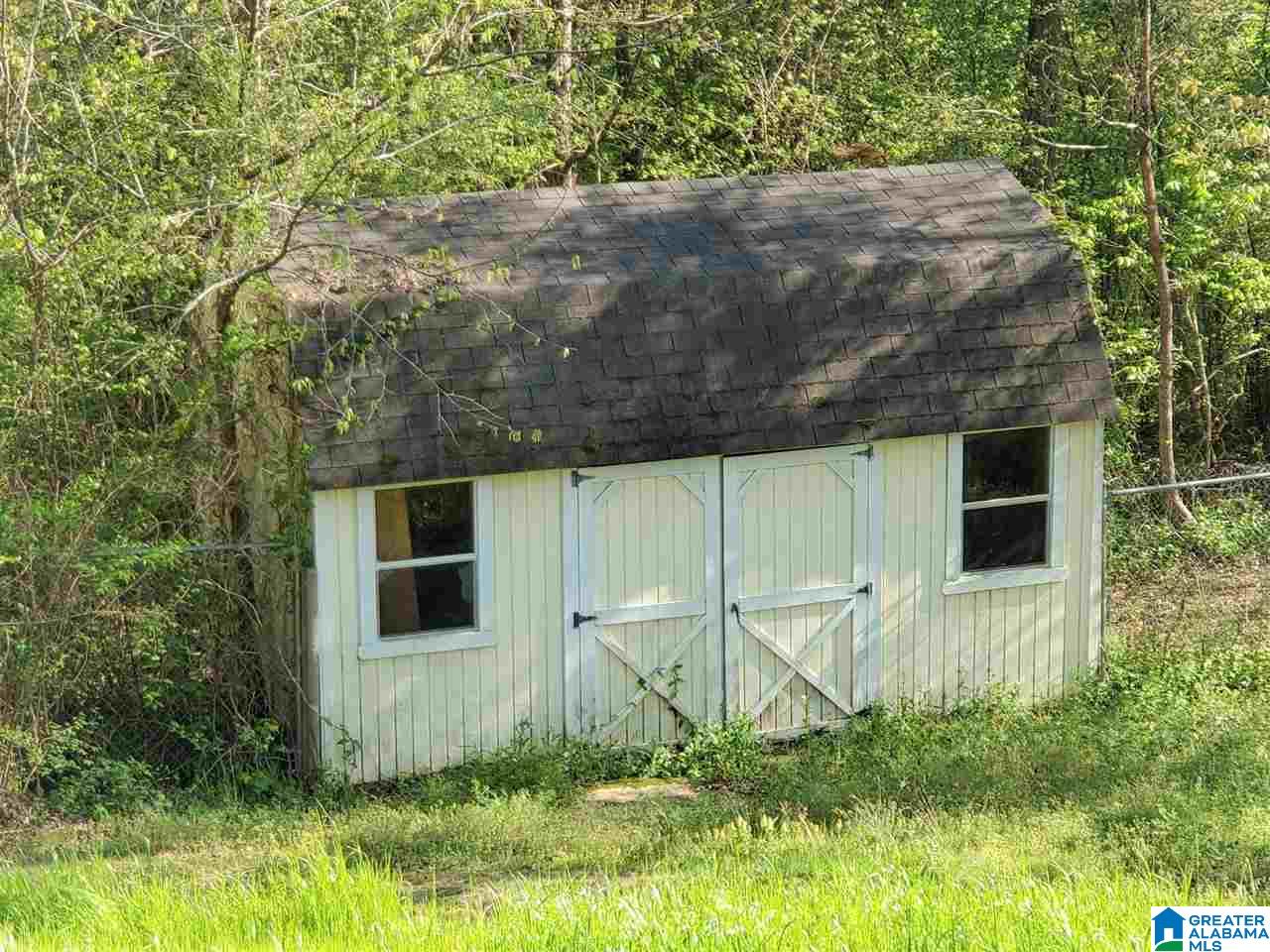 1300 Mill Creek Road Warrior, AL 35180 - Photo 34 of 39