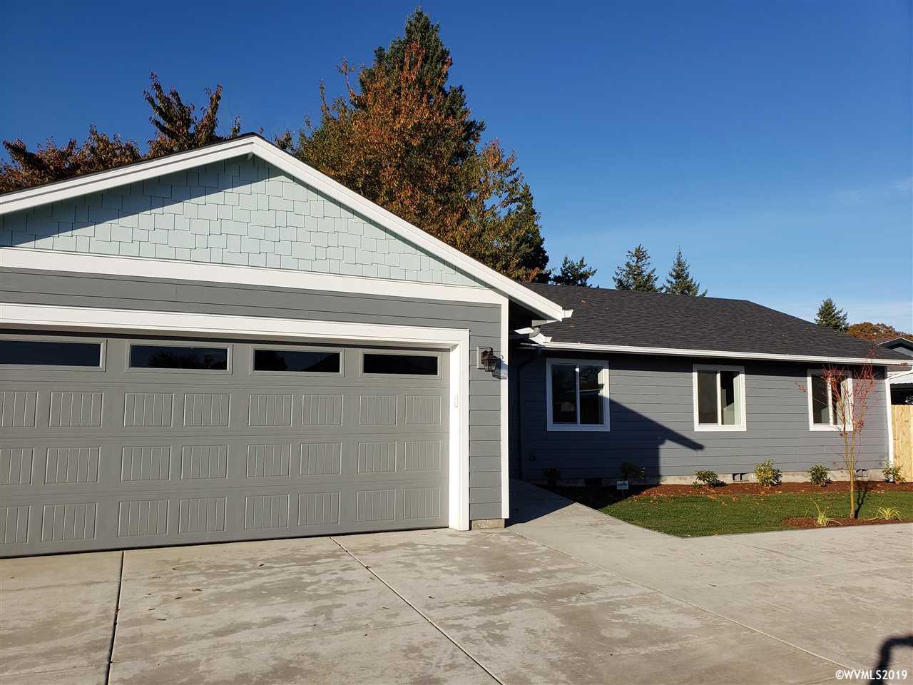 973 Walker Road Lebanon, OR 97355 - Photo 2 of 32 Gallery Image 2
