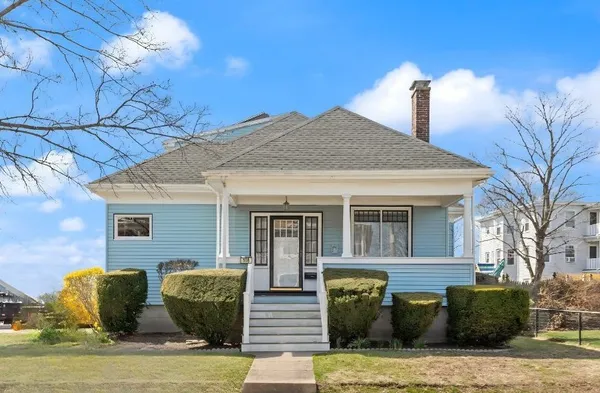 $770,000 | 108 Winthrop Street, Winthrop, MA 02152