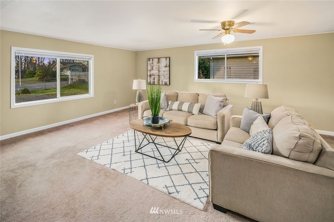 13048 175th Avenue Southeast Renton, WA 98059 - Photo 14 of 24