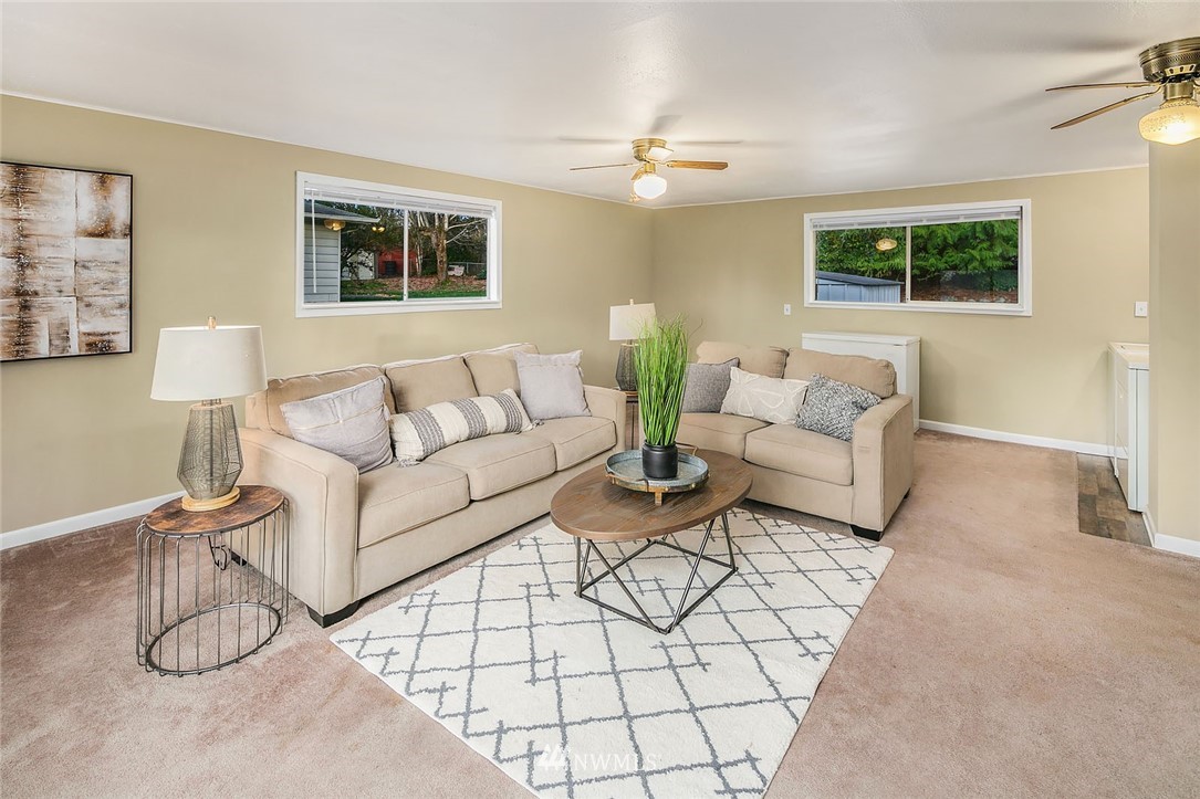 13048 175th Avenue Southeast Renton, WA 98059 - Photo 15 of 24