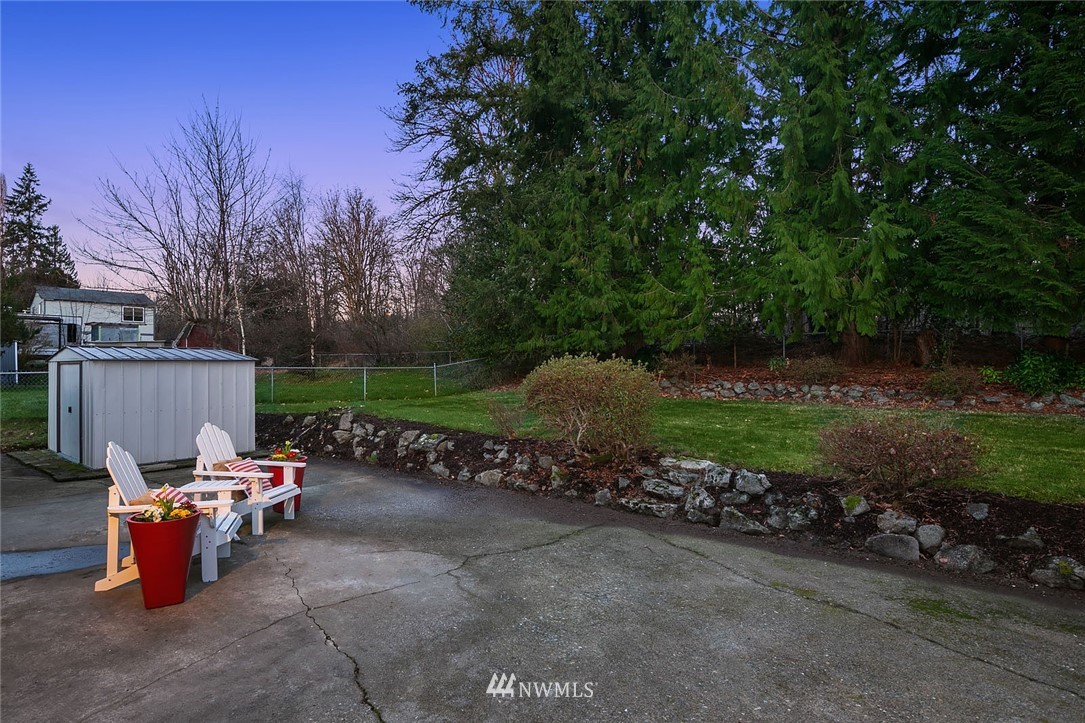 13048 175th Avenue Southeast Renton, WA 98059 - Photo 22 of 24
