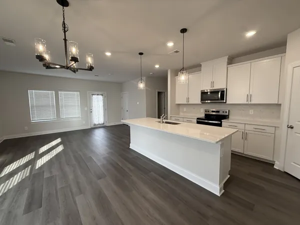 $2,300 | 2201 Kulshan Court, Lebanon, TN 37087