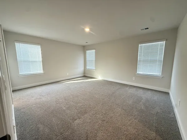 $2,300 | 2201 Kulshan Court, Lebanon, TN 37087