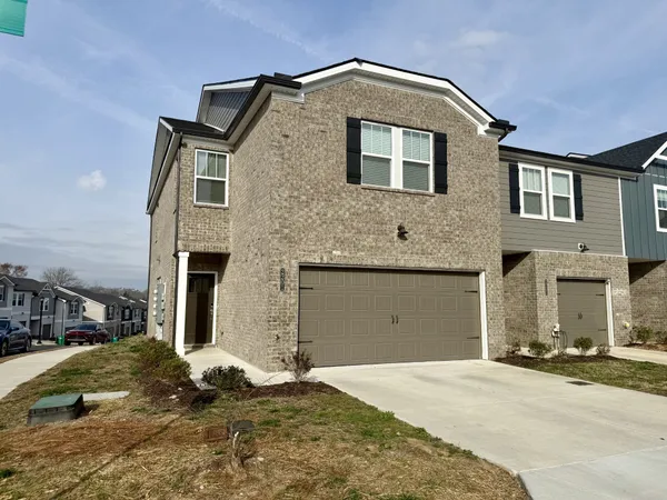 $2,300 | 2201 Kulshan Court, Lebanon, TN 37087