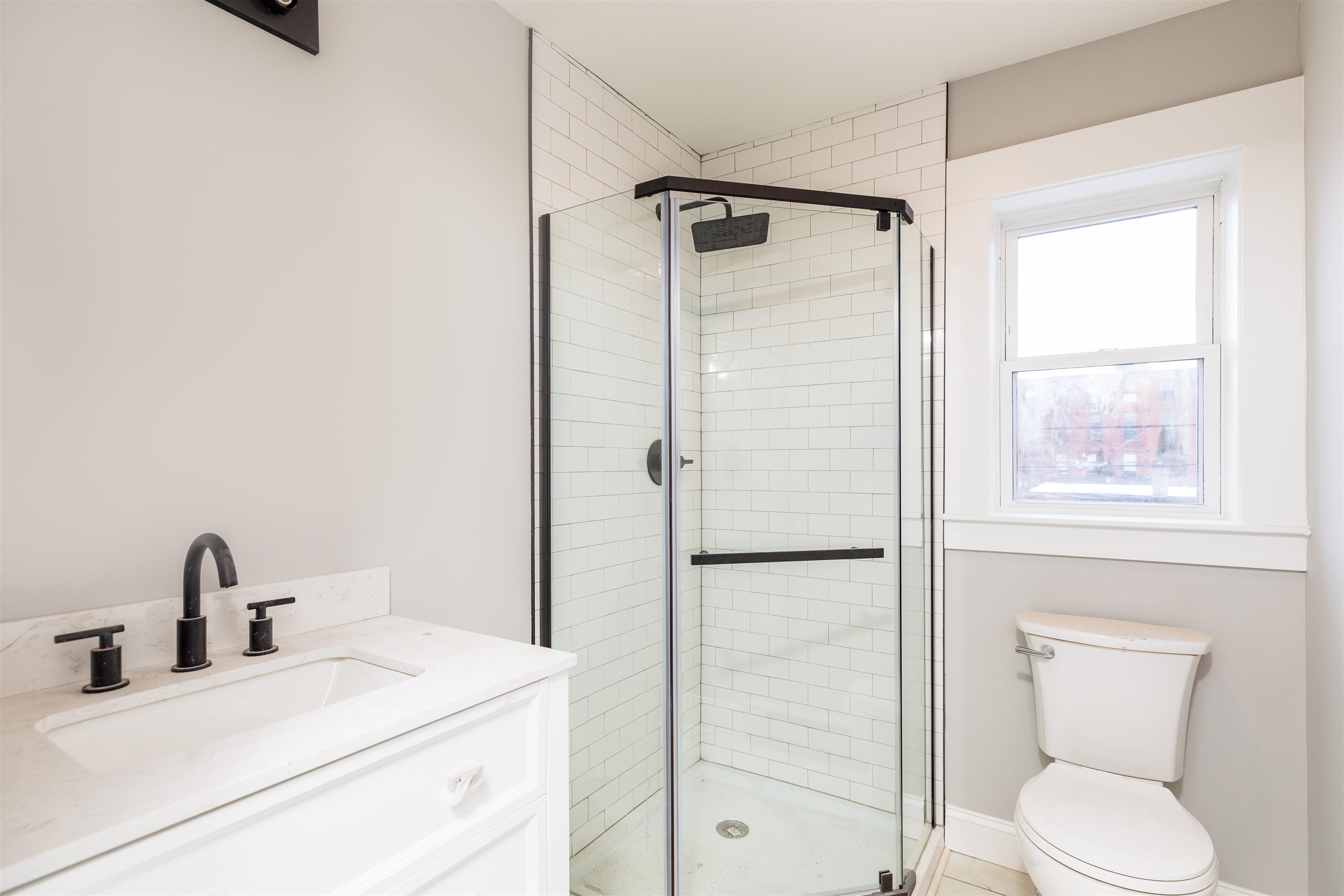 162 Front Street Exeter, NH 03833 - Photo 4 of 11