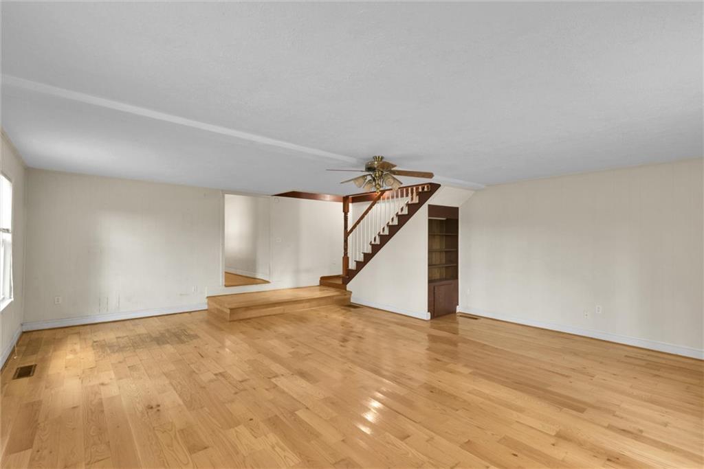 9871 Cumming Highway Ball Ground, GA 30107 - Photo 17 of 38